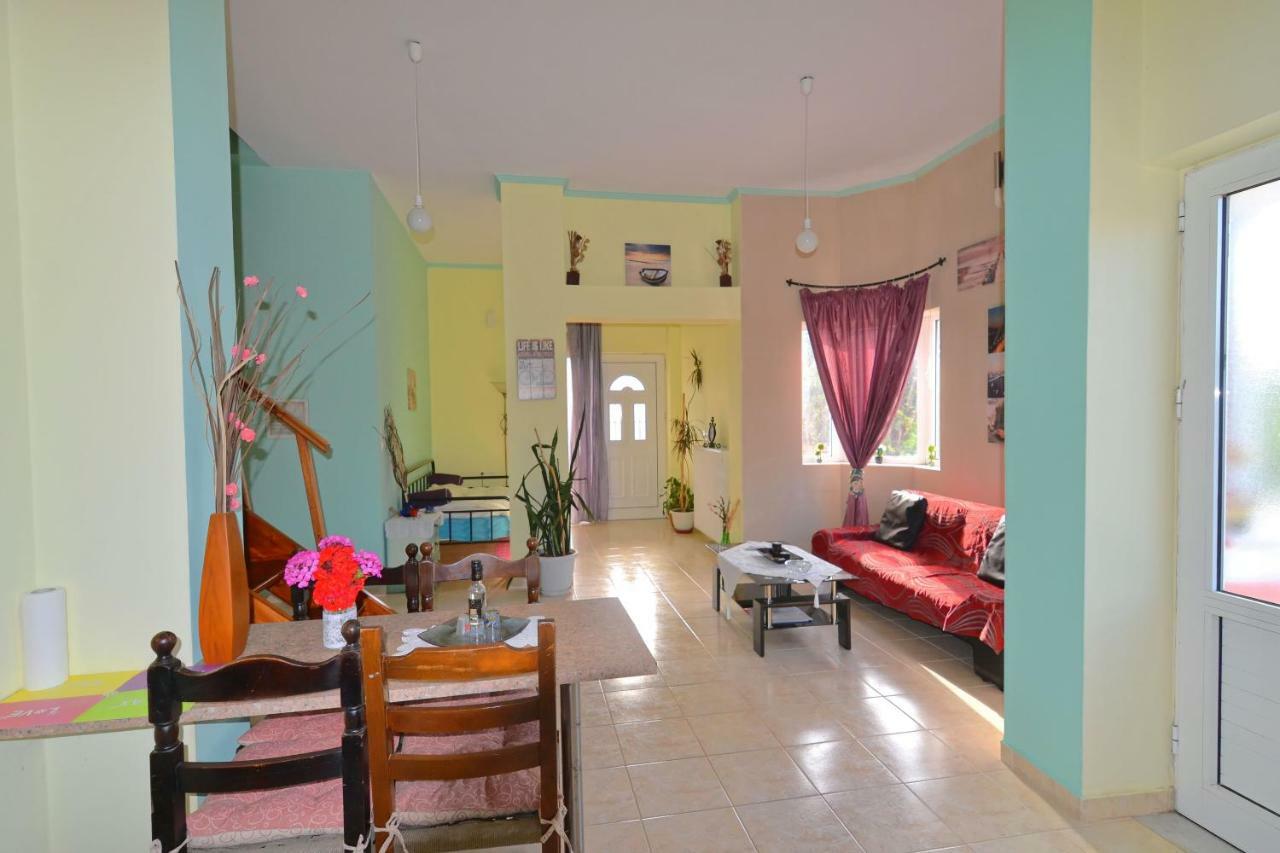 Kissamos Luxurious House Guest House ภายนอก รูปภาพ